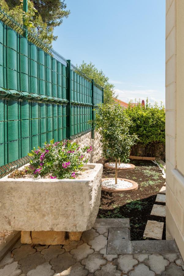 Villa Lille Trogir Extérieur photo