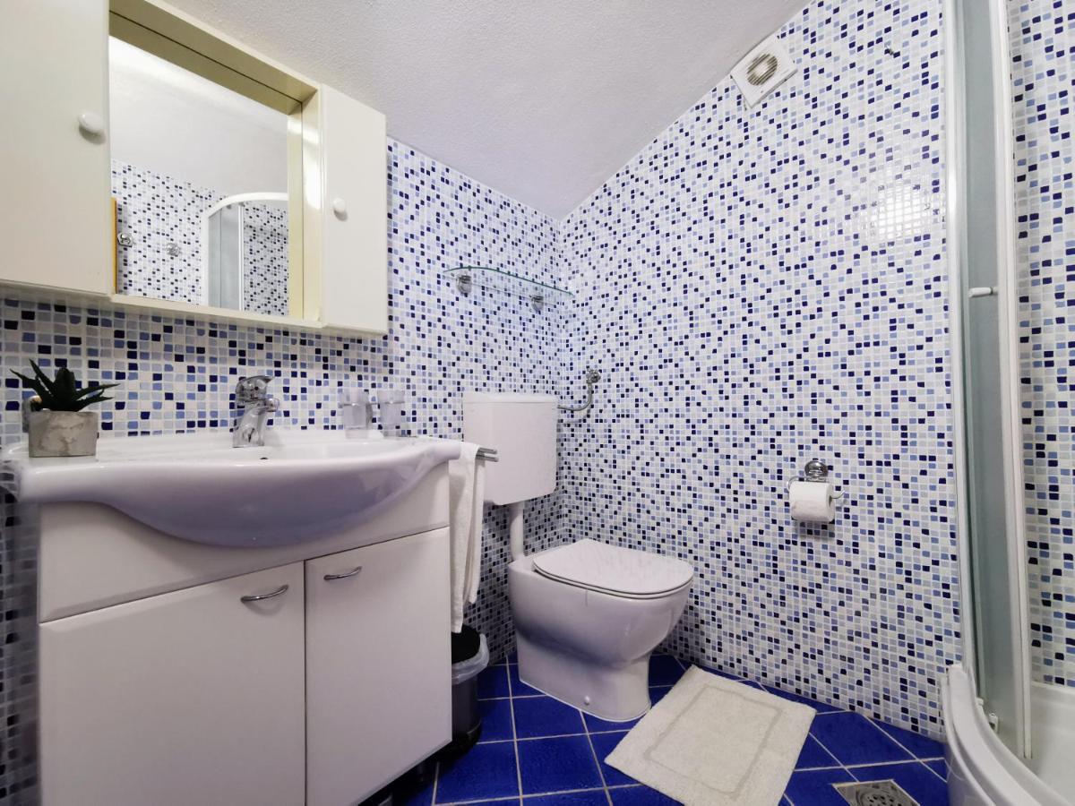 Villa Lille Trogir Extérieur photo