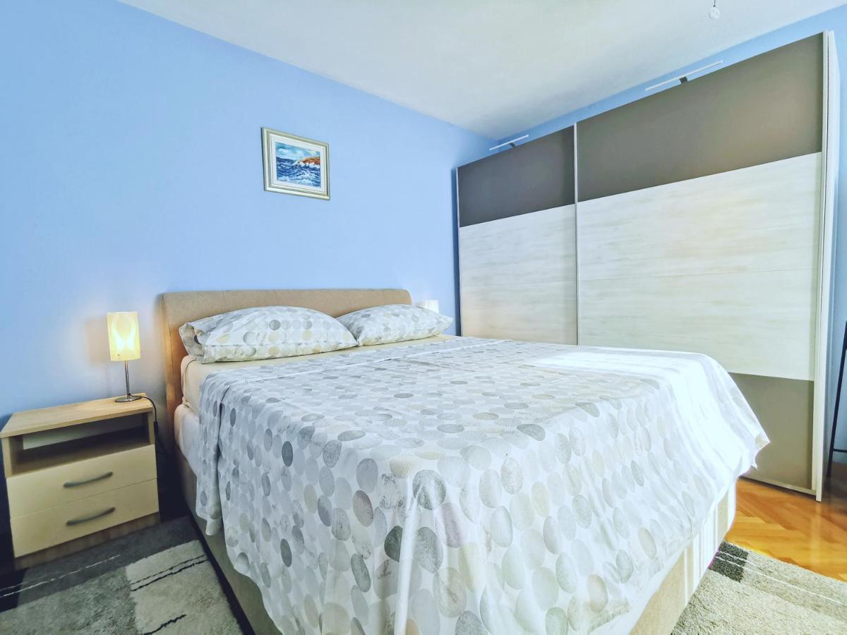 Villa Lille Trogir Extérieur photo