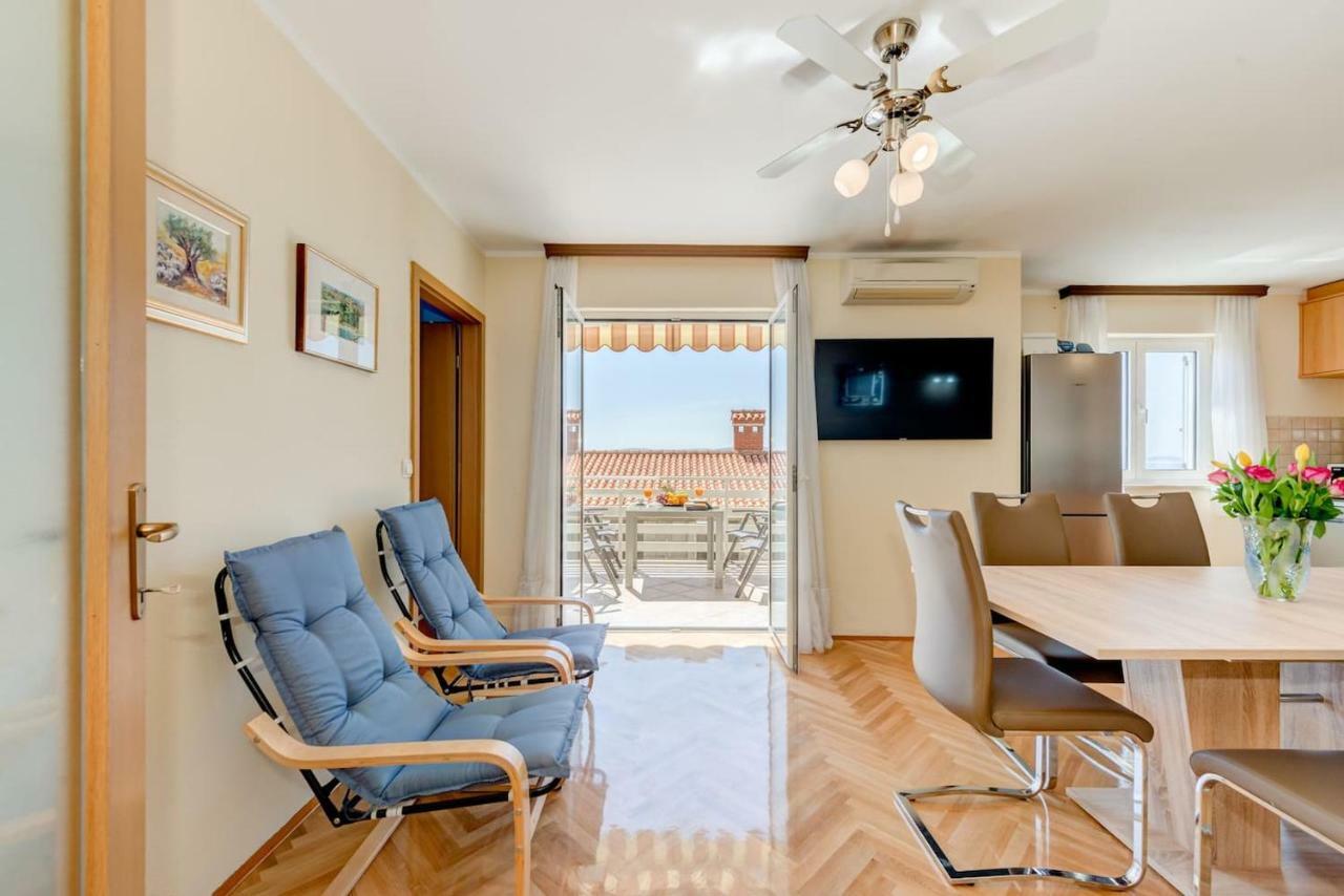Villa Lille Trogir Extérieur photo